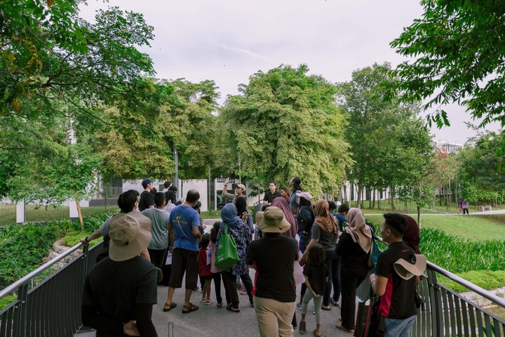 Employees taking part in an ESG programme